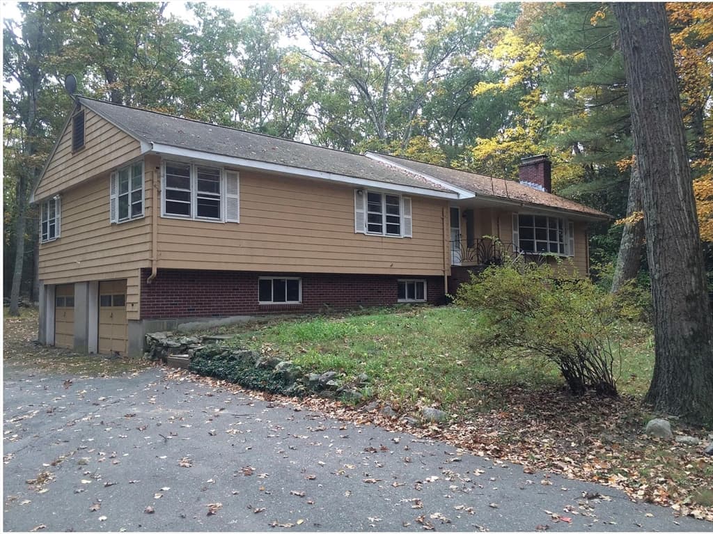 6 Partridge Ln, Lincoln MA 01773