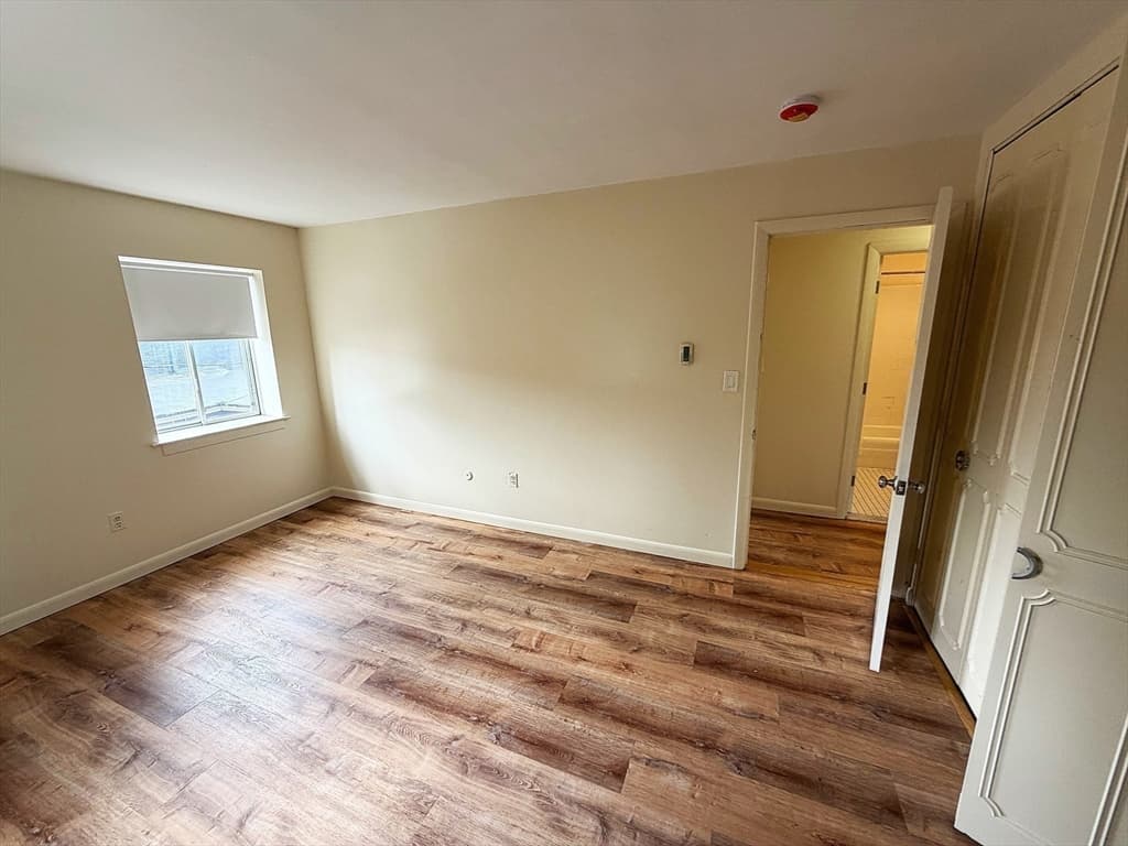 9 Hannon St, Boston MA 02124 photo 8