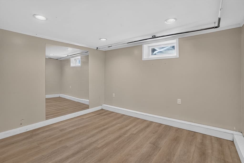 22 Fruit St, Leominster MA 01453 photo 30