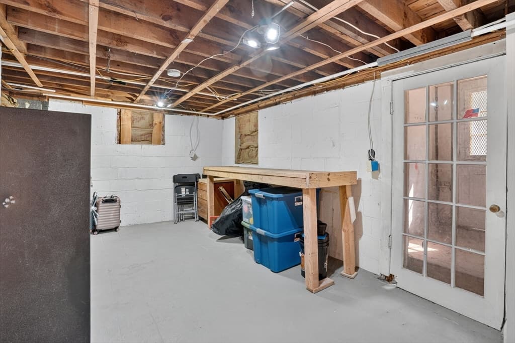 22 Fruit St, Leominster MA 01453 photo 37