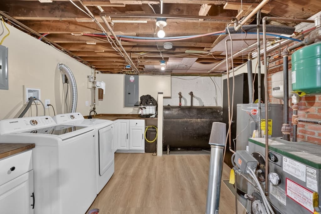 22 Fruit St, Leominster MA 01453 photo 35