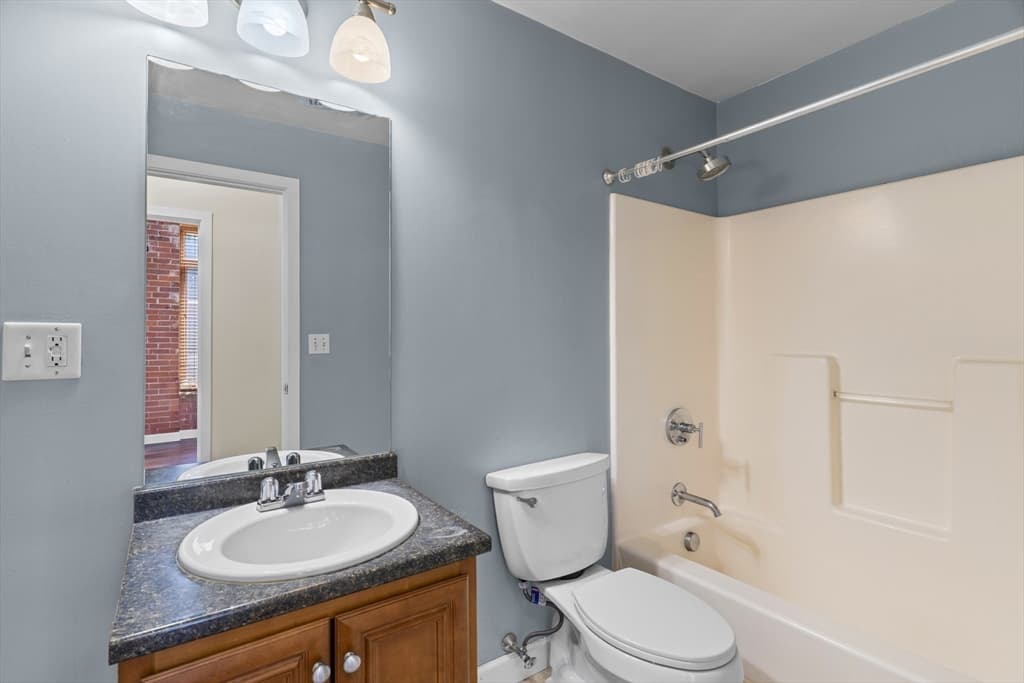 146 Court St # 103, Brockton MA 02302 photo 24