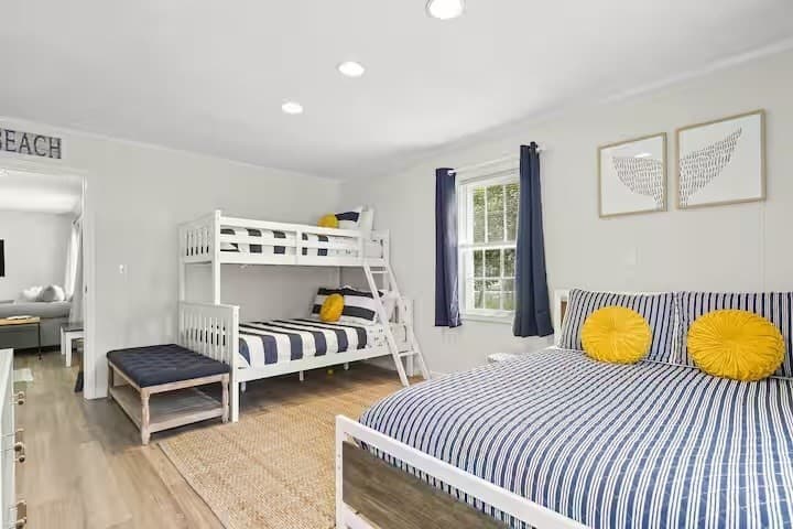 Condominium at 230 Gosnold, Barnstable MA 02601, photo 34 of 40