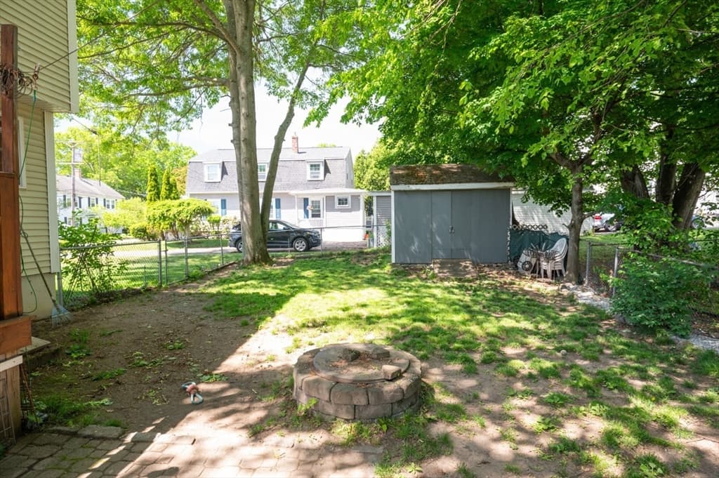 11 Fleming St, Lowell MA 01851 photo 27