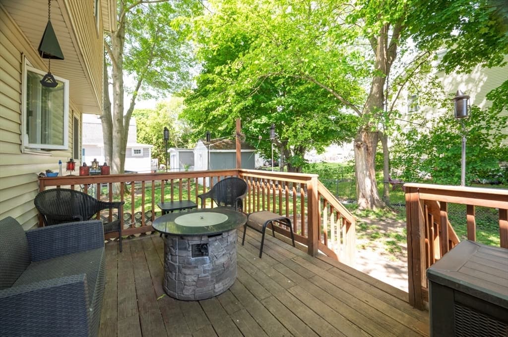 11 Fleming St, Lowell MA 01851 photo 30