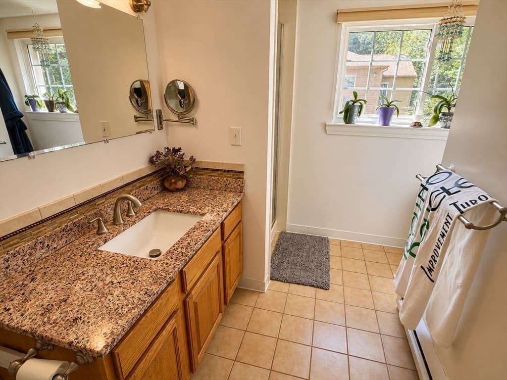 21 Voyagers Ln # 21, Ashland MA 01721 photo 15