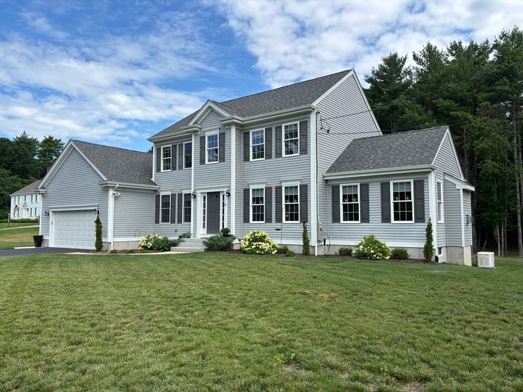 41 Clapp Rd, Rochester MA 02770 photo 2