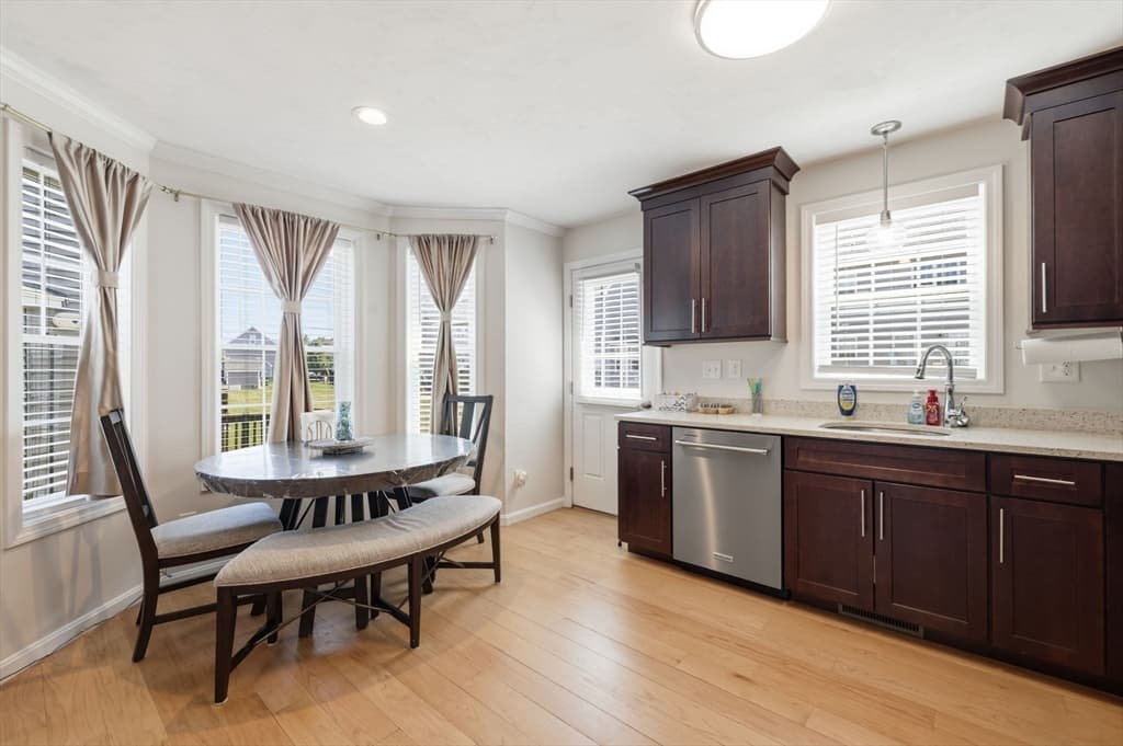 66 Riley Rd # 66, Tyngsborough MA 01879 photo 4