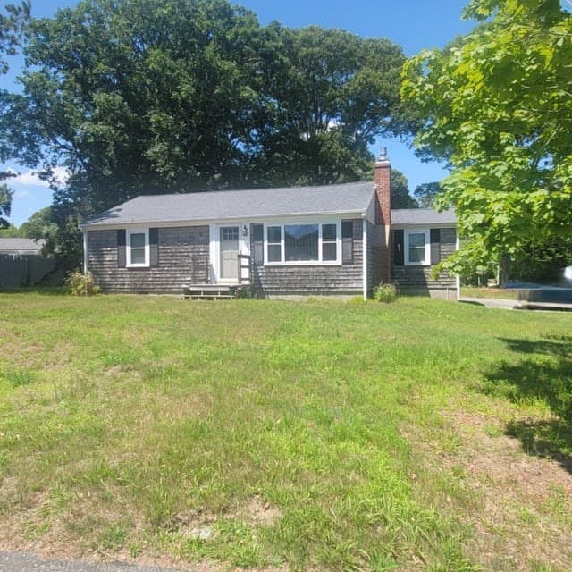 32 Chadwick Ave, Barnstable MA 02601