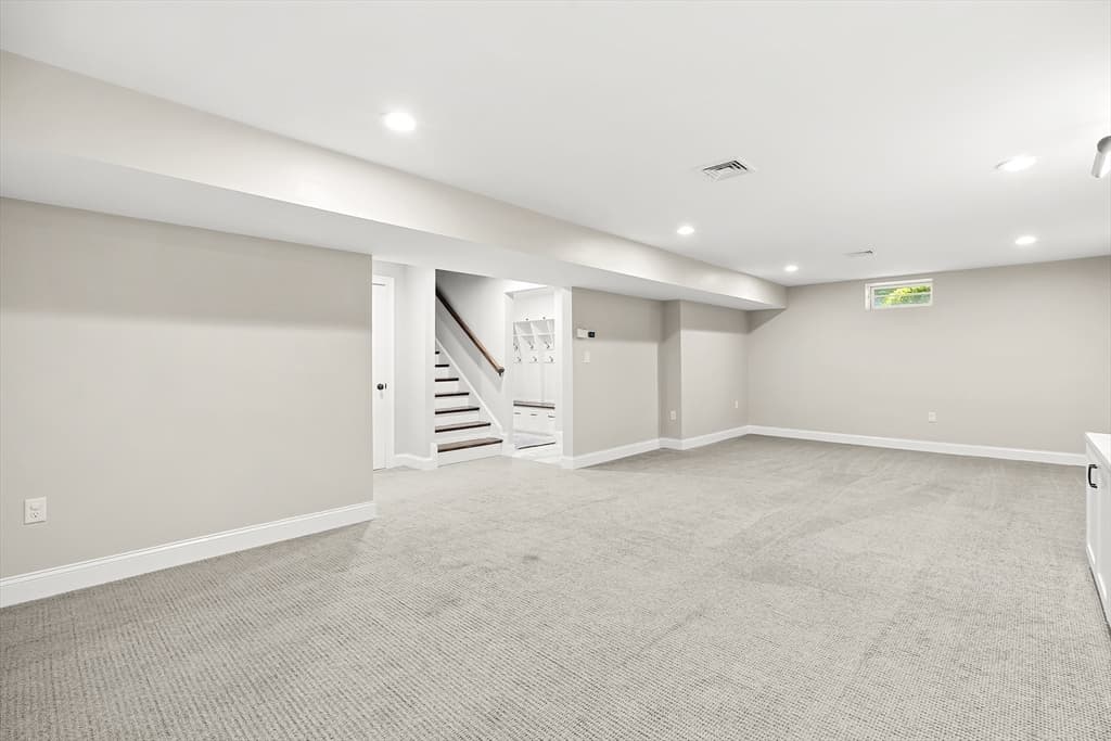 54 Squire Road, Winchester MA 01890 photo 23
