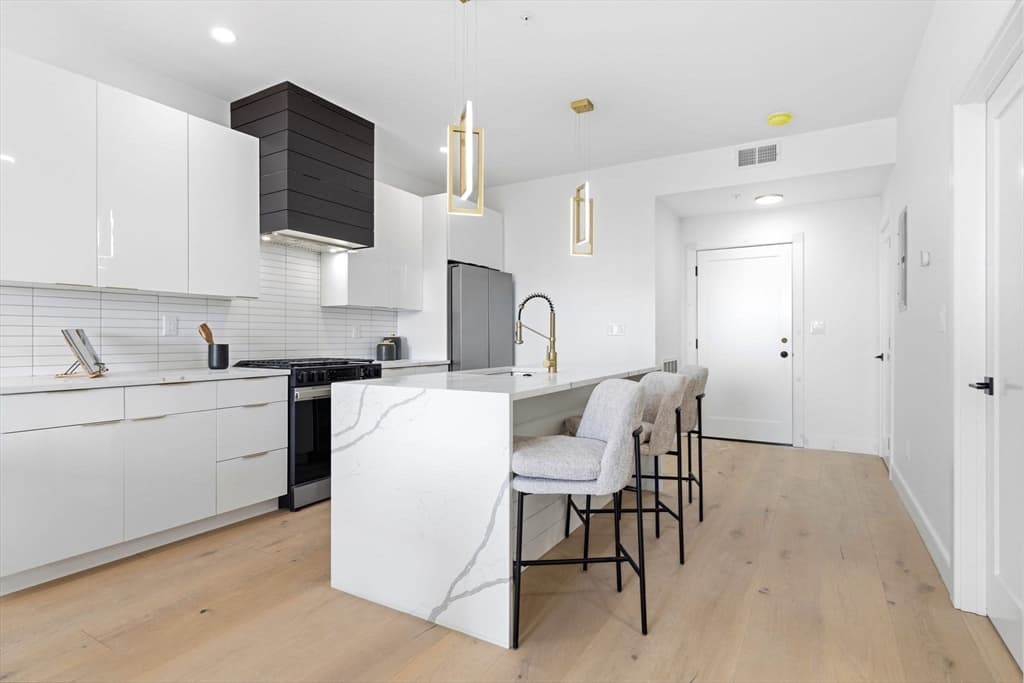 66 Mcgrath Highway # 508, Quincy MA 02169 photo 3