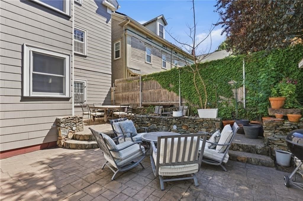 179 Transit St # 2, Providence RI 02906 photo 24