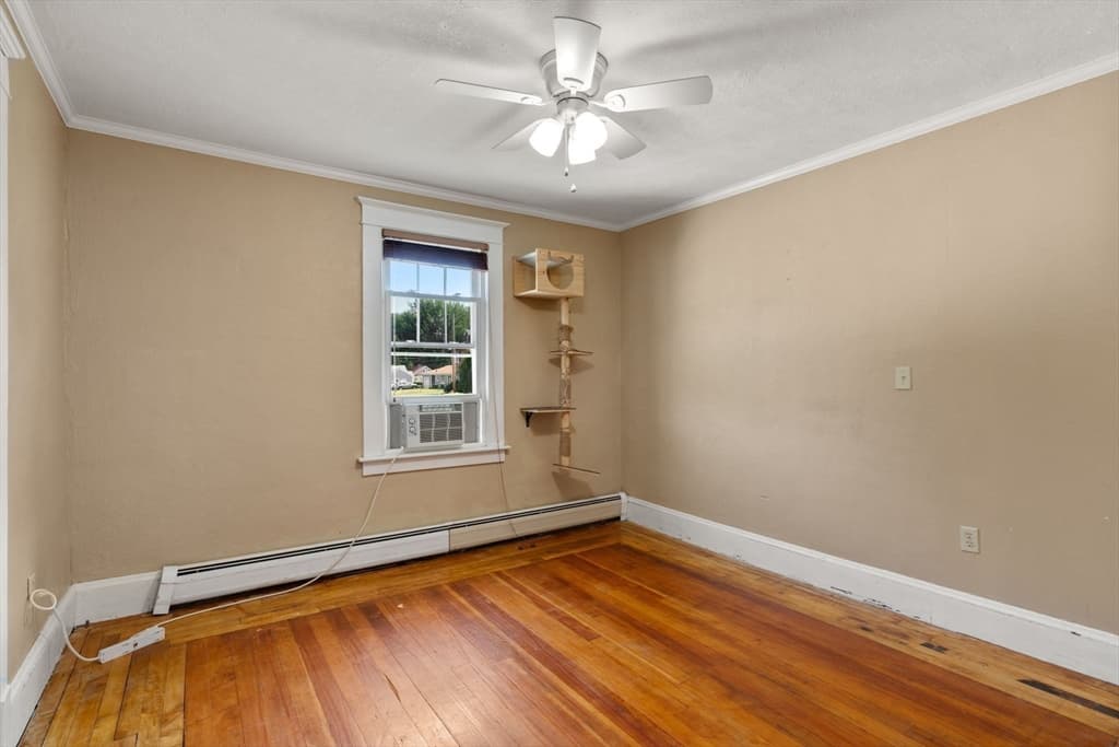 32 Wilmont St, Chicopee MA 01013 photo 22
