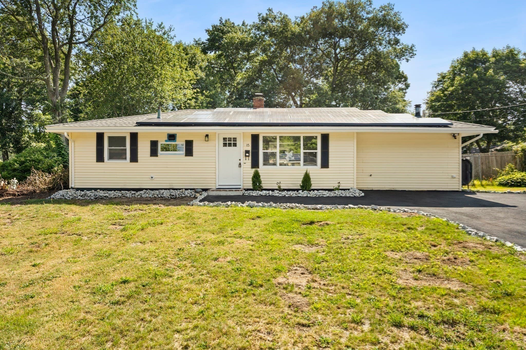 Single Family Residence at 15 Clara Rd, Brockton MA 02302, photo 9 of 38