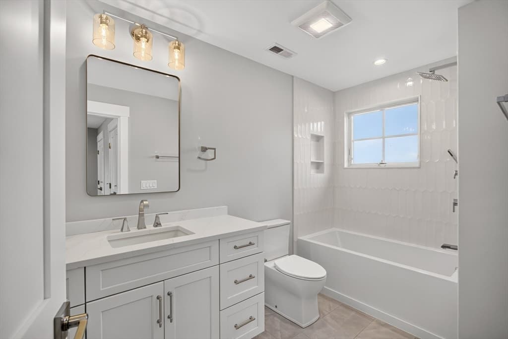 533 Woods Hole Road # B102, Falmouth MA 02543 photo 28