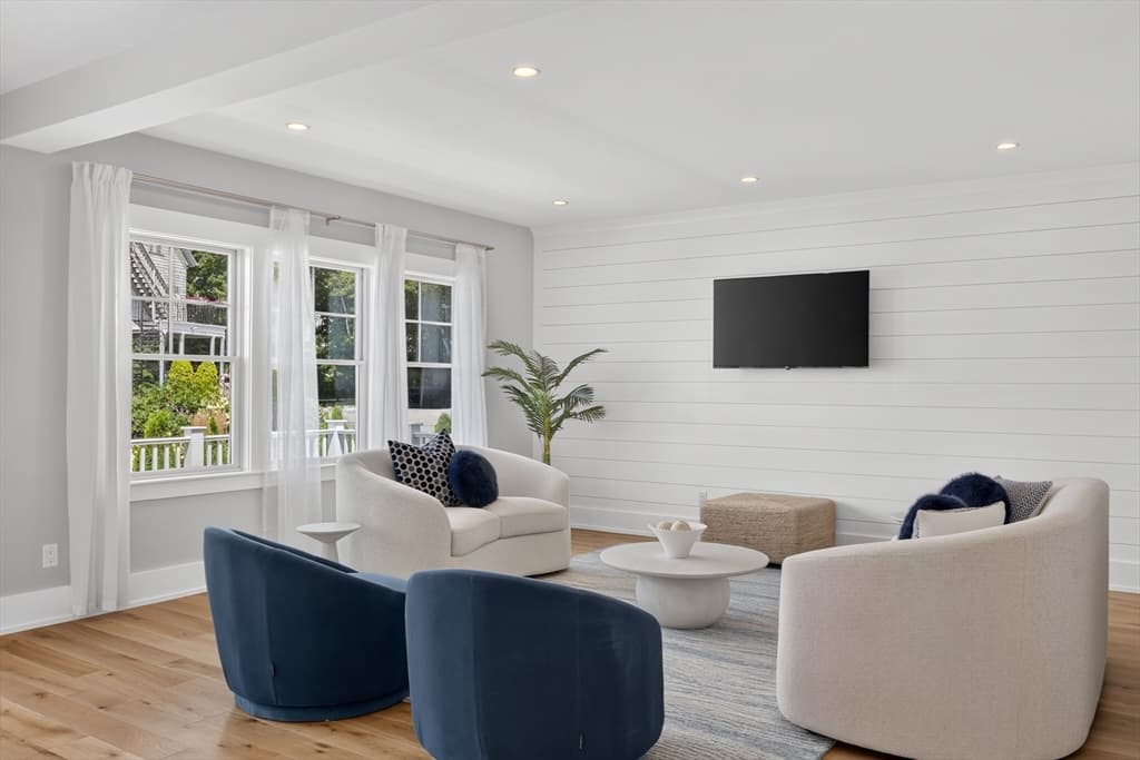 533 Woods Hole Road # B101, Falmouth MA 02543 photo 3