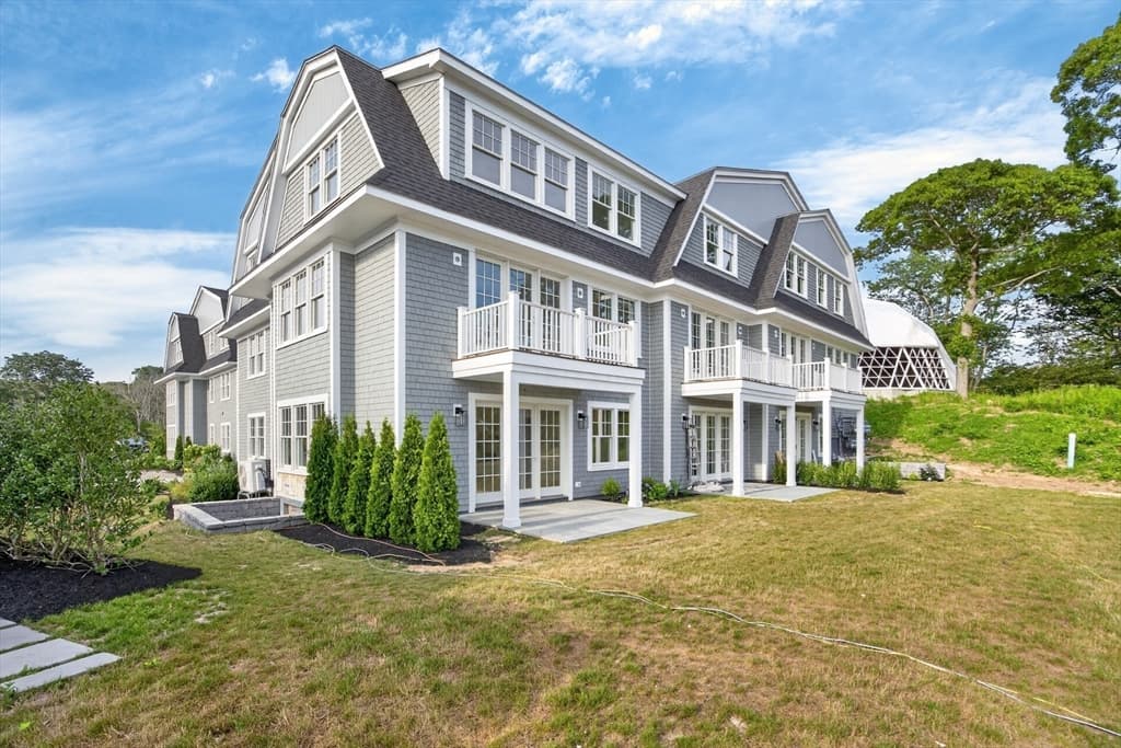 533 Woods Hole Road # B101, Falmouth MA 02543 photo 32