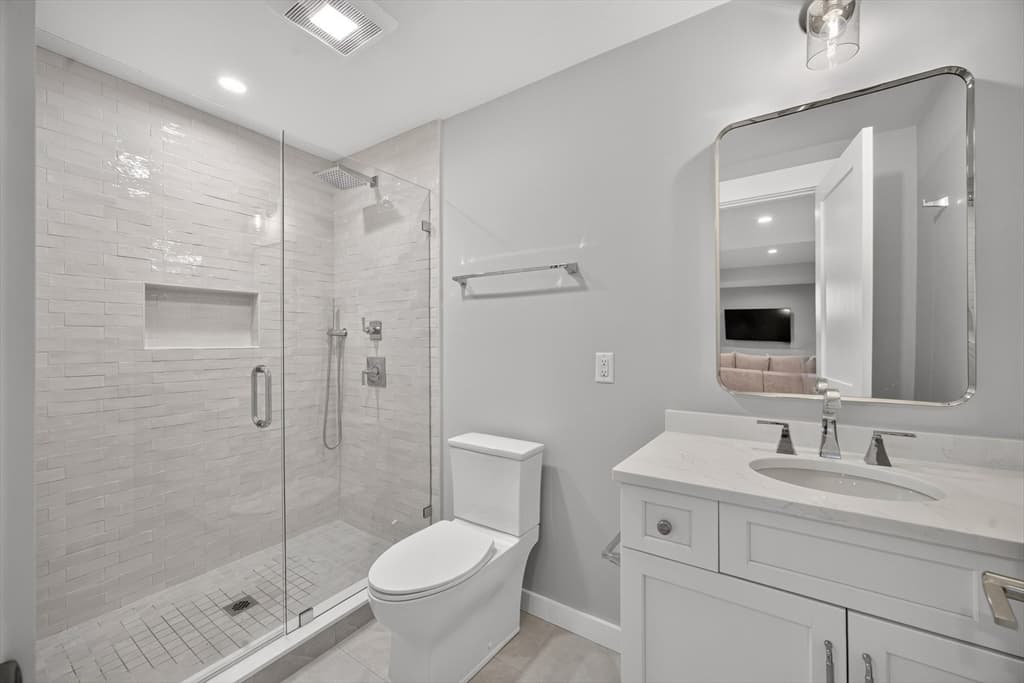 533 Woods Hole Road # B101, Falmouth MA 02543 photo 31