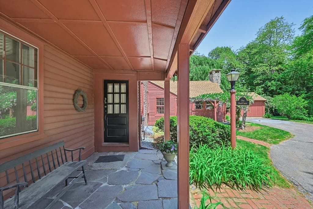 430 Franklin St., Wrentham MA 02093 photo 33