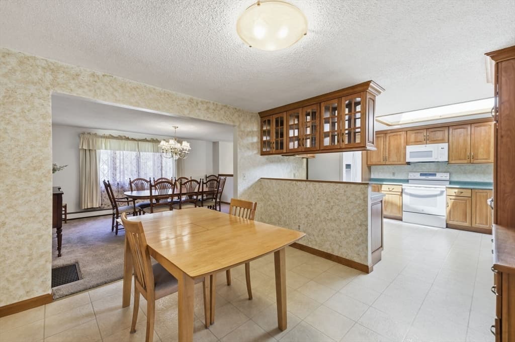 47 Collins Rd, Northborough MA 01532 photo 9