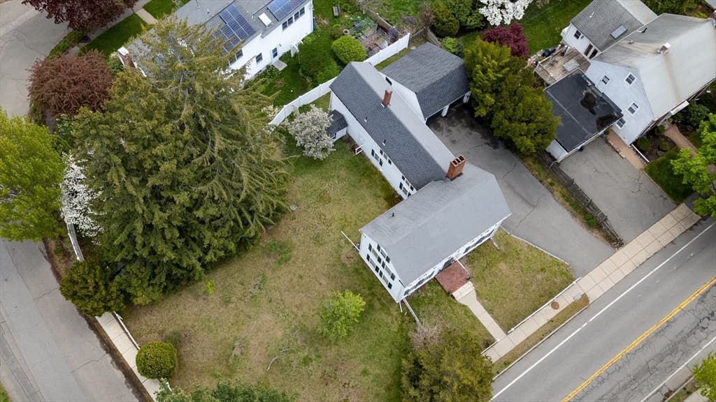 291 Brighton St, Belmont MA 02478 photo 6