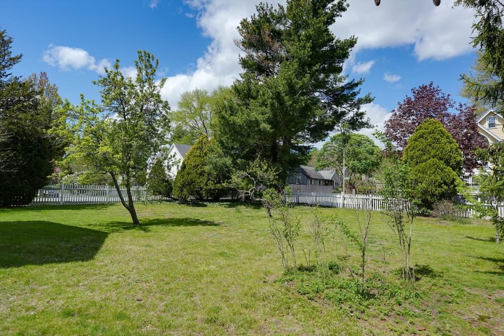 291 Brighton St, Belmont MA 02478 photo 12