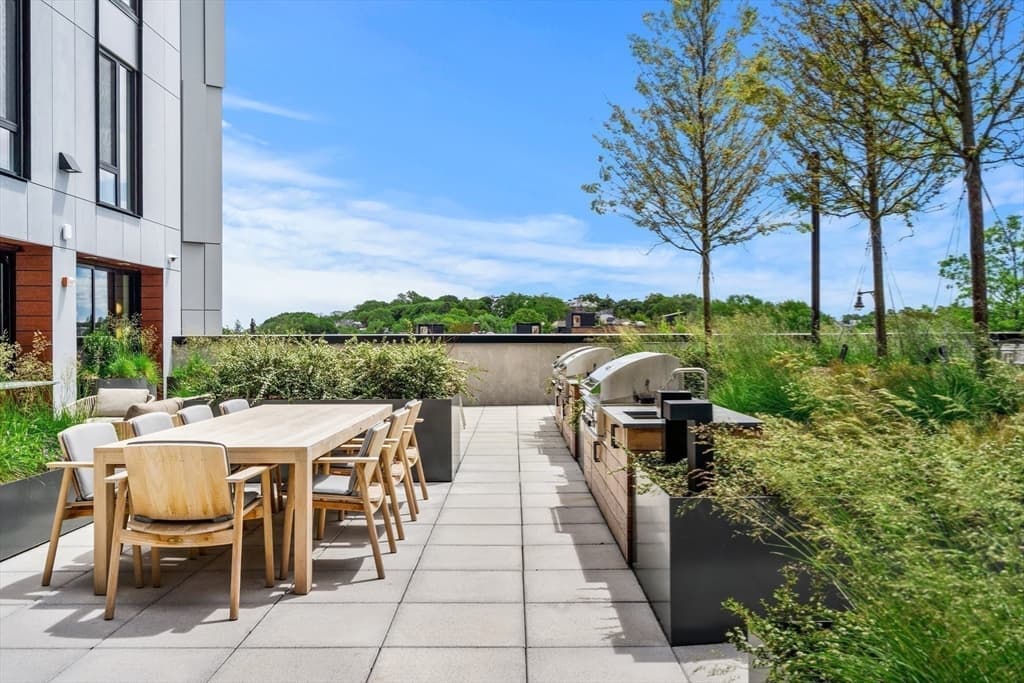 1515 Commonwealth Ave # 504, Boston MA 02135 photo 35