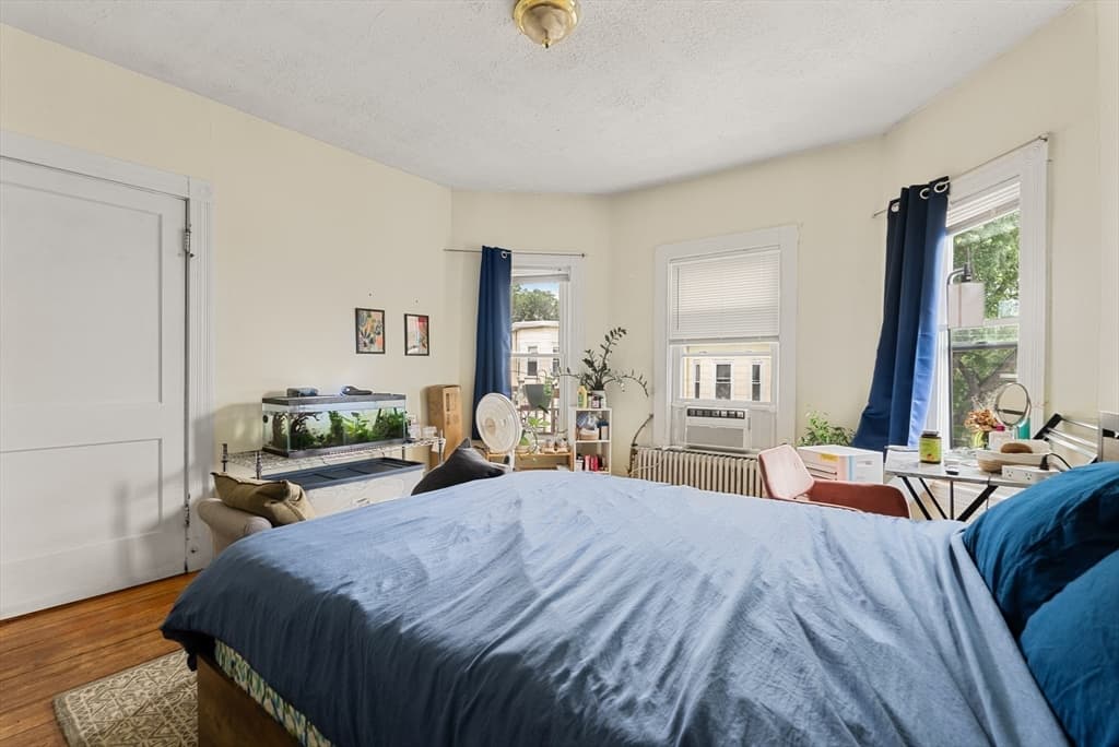 185-187 Lowell Street, Somerville MA 02144 photo 9