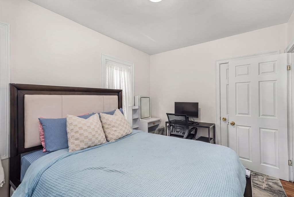 62 Mary Ave, East Providence RI 02914 photo 16