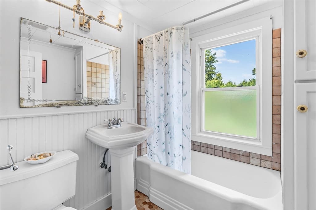 417 Westhampton Rd, Northampton MA 01062 photo 19
