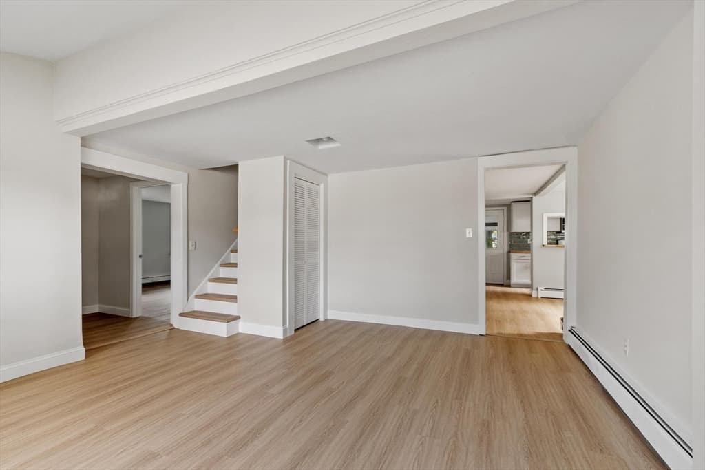 30 Hooper Rd, Dedham MA 02026 photo 8