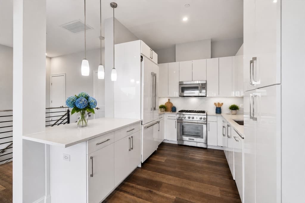 771 Harrison Ave., Boston MA 02118 photo 3