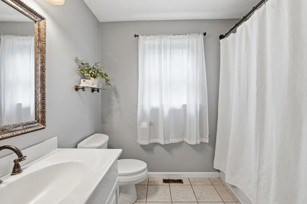 48 Fitchburg St, Marlborough MA 01752 photo 11