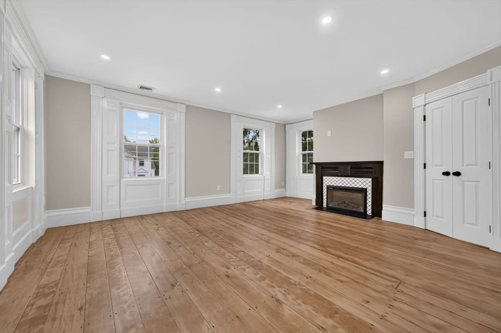 162 High St, Danvers MA 01923 photo 23
