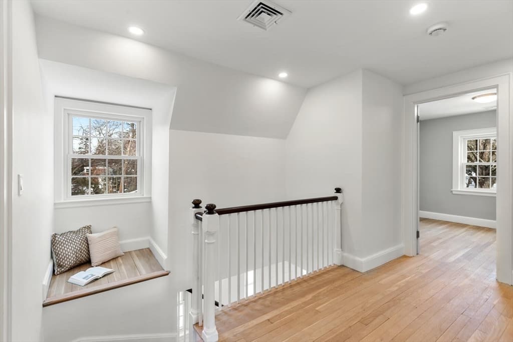 1 Town Way, Winchester MA 01890 photo 21