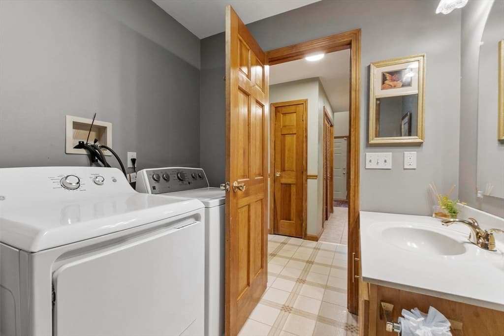 22 Woodland Drive, Westminster MA 01473 photo 14