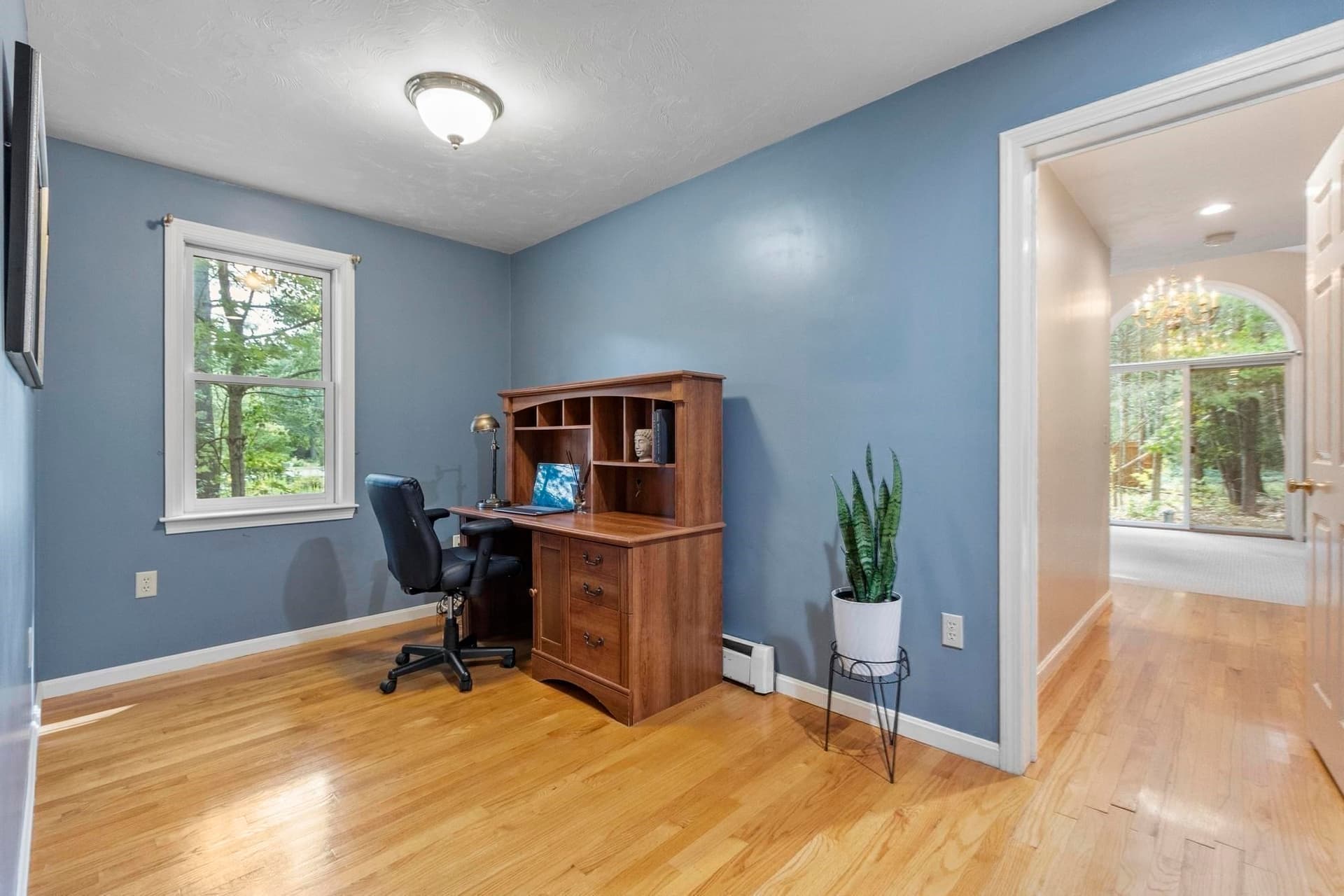 Single Family Residence at 22 Woodland Drive, Westminster MA 01473, photo 15 of 42
