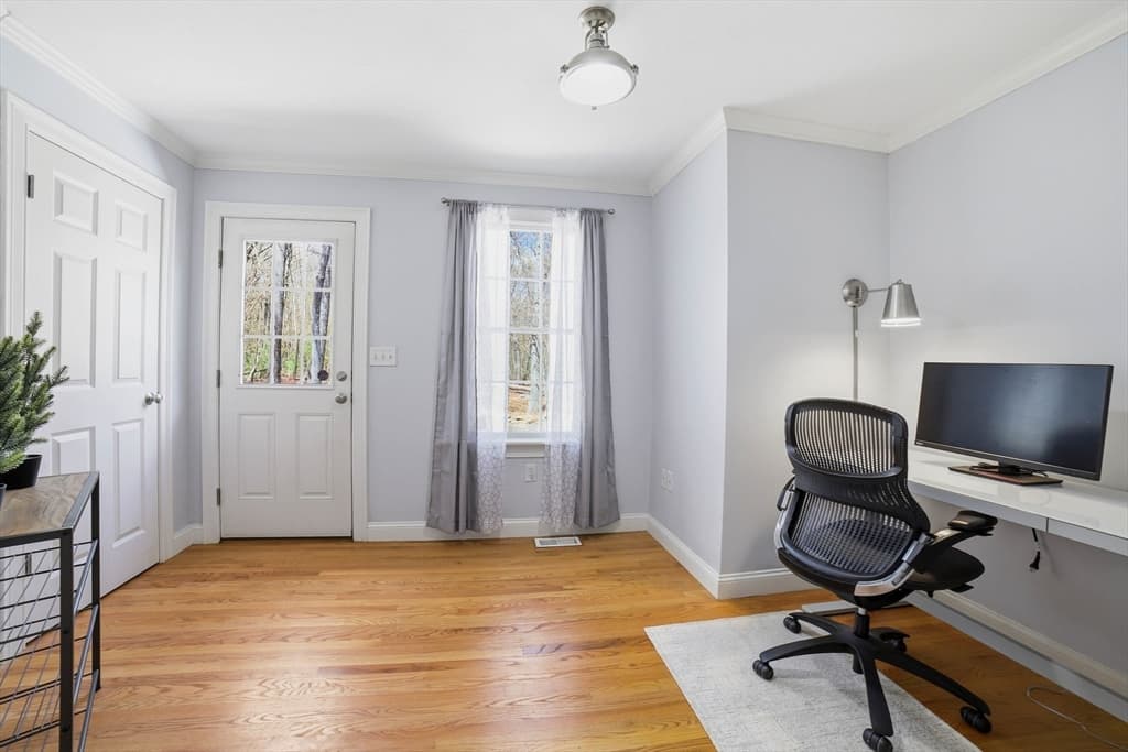 Single Family Residence at 8 Alstead, Millbury MA 01527, Millbury, photo 13 of 39