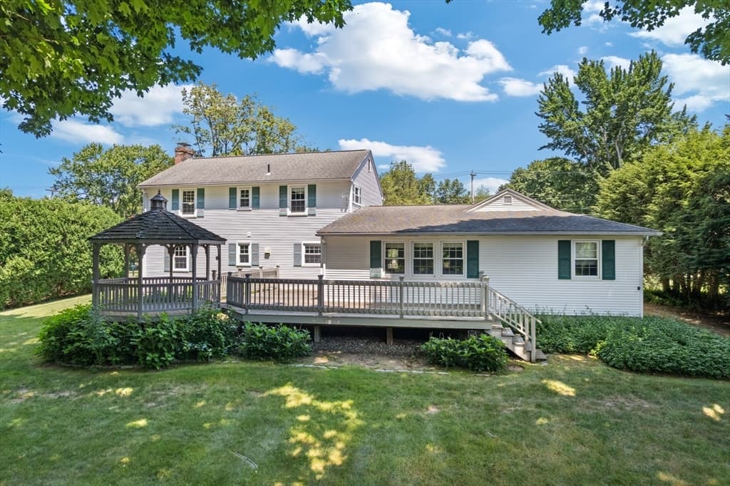 28 Pine Street, South Hadley MA 01075 photo 3
