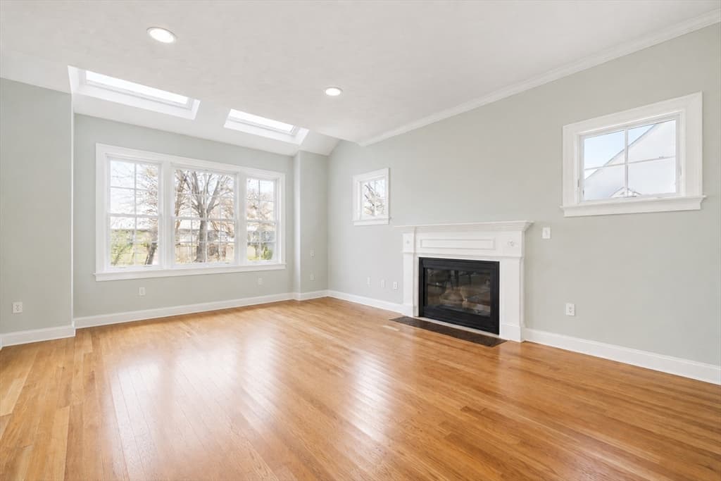 Single Family Residence at 20 Coolidge Ave, Norwood MA 02062, Norwood, photo 3 of 28