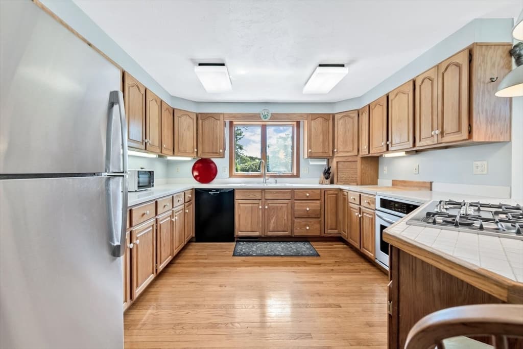 89 Belvidere Road, Falmouth MA 02540 photo 13