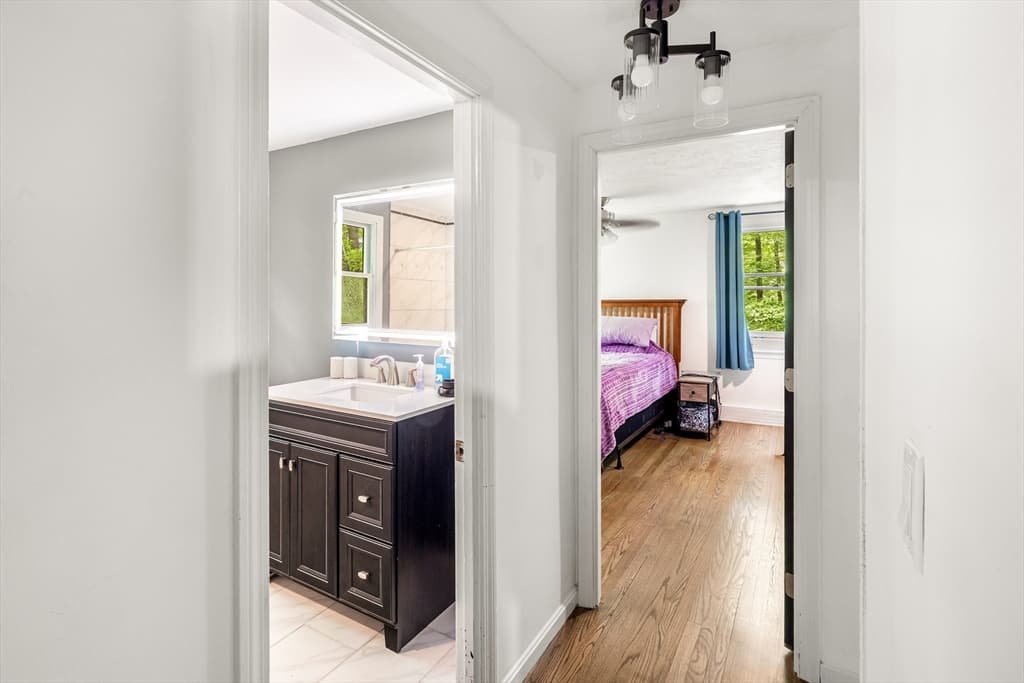 9 Colonial Rd, Sutton MA 01590 photo 16