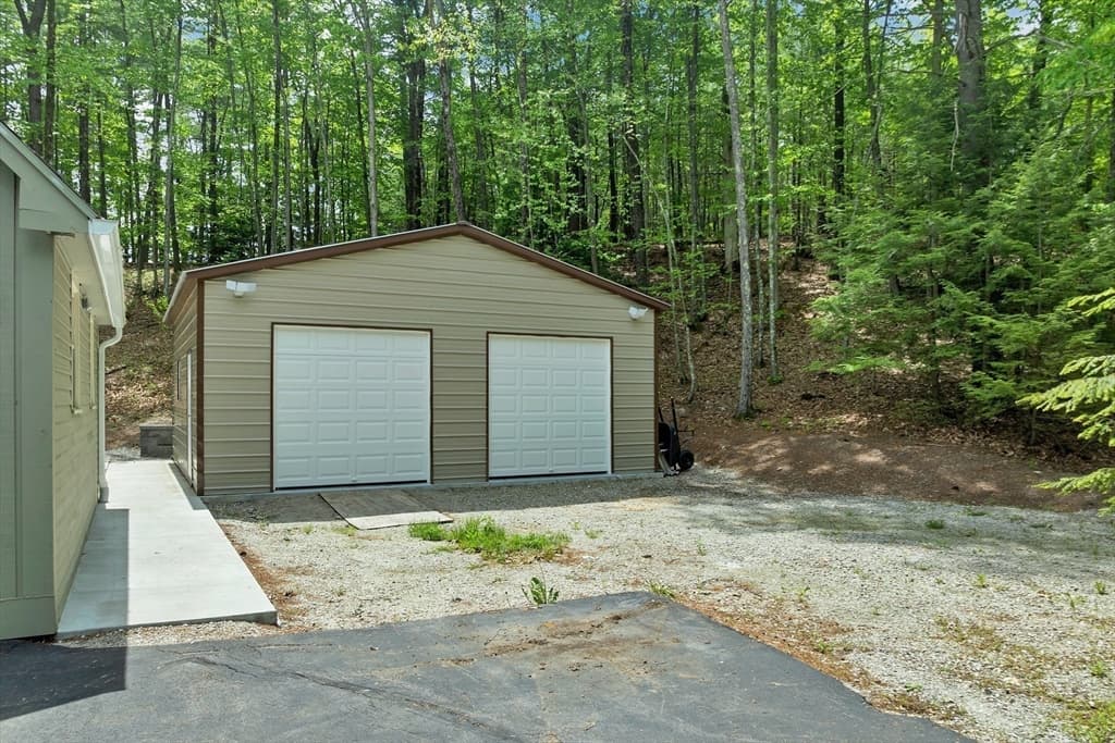 20 Fox Den Road, Hollis NH 03049 photo 3