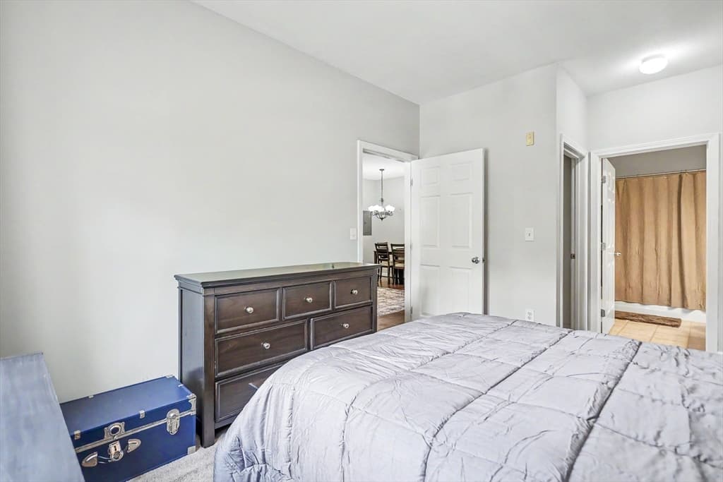 19 Hampshire Road # 205, Methuen MA 01844 photo 9