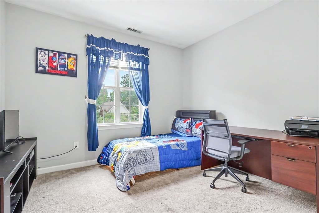 19 Hampshire Road # 205, Methuen MA 01844 photo 14