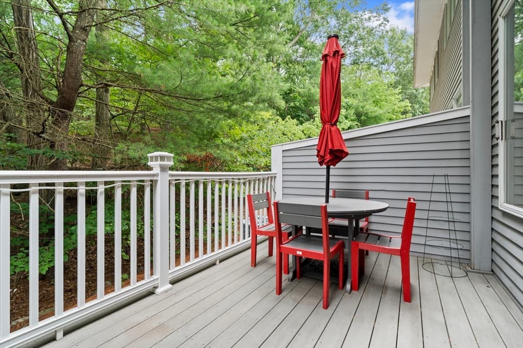 703 Sherwood Forest Ln # 703, Saugus MA 01906 photo 16