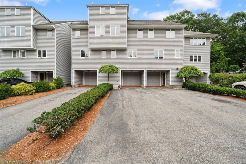 703 Sherwood Forest Ln # 703, Saugus MA 01906 photo 37