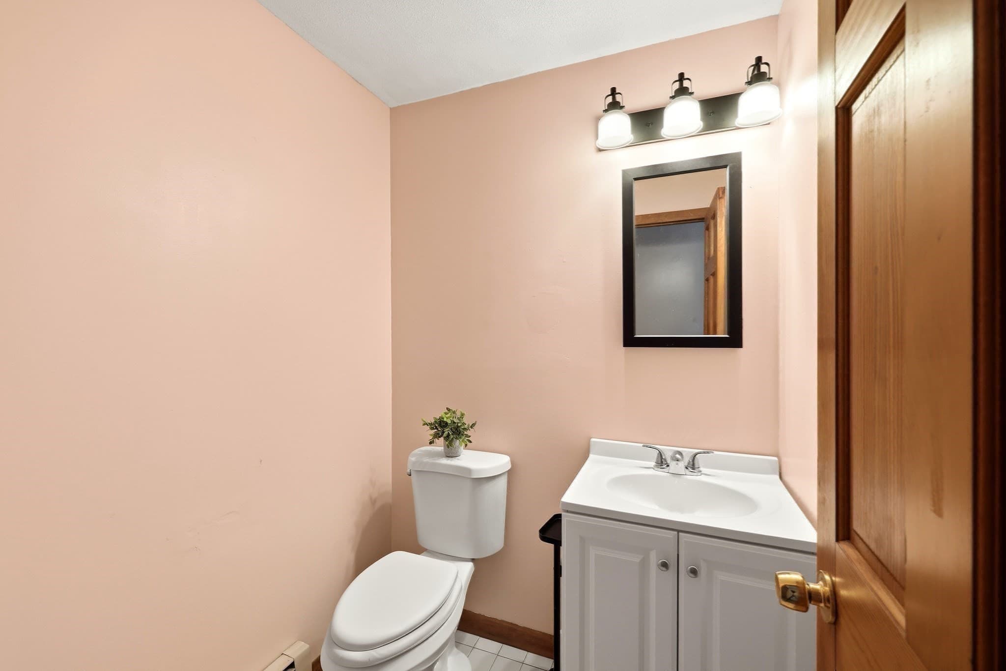 Single Family Residence at 705 General Knox Rd, Russell MA 01071, photo 16 of 42
