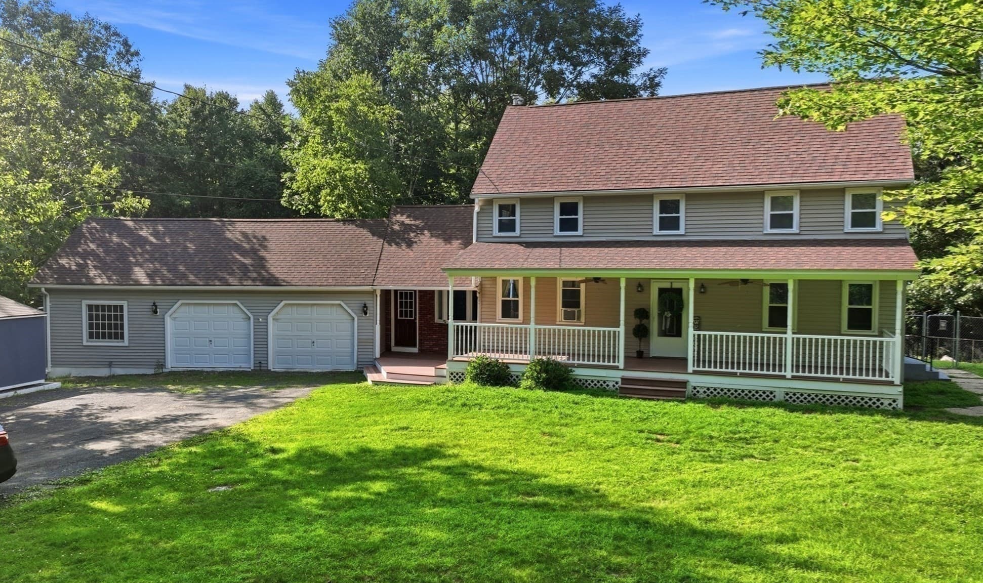 705 General Knox Rd, Russell MA 01071
