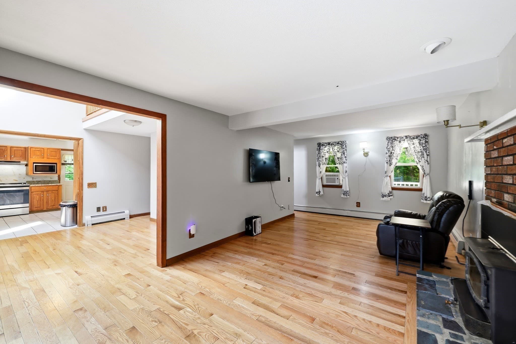 Single Family Residence at 705 General Knox Rd, Russell MA 01071, photo 15 of 42